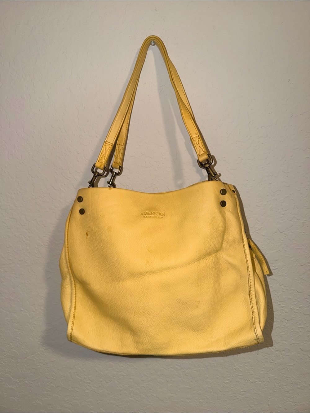 American Leather‎ Co. Yellow Leather Hobo Shoulder Bag Large Soft Pebbled purse